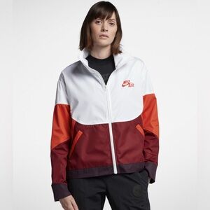 Like New Nike Air Women’s Woven Jacket